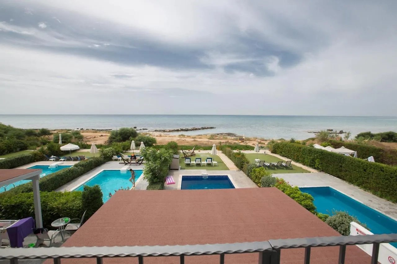 Villa Suri, Luxury Seafront Villa Ayia Napa Cyprus