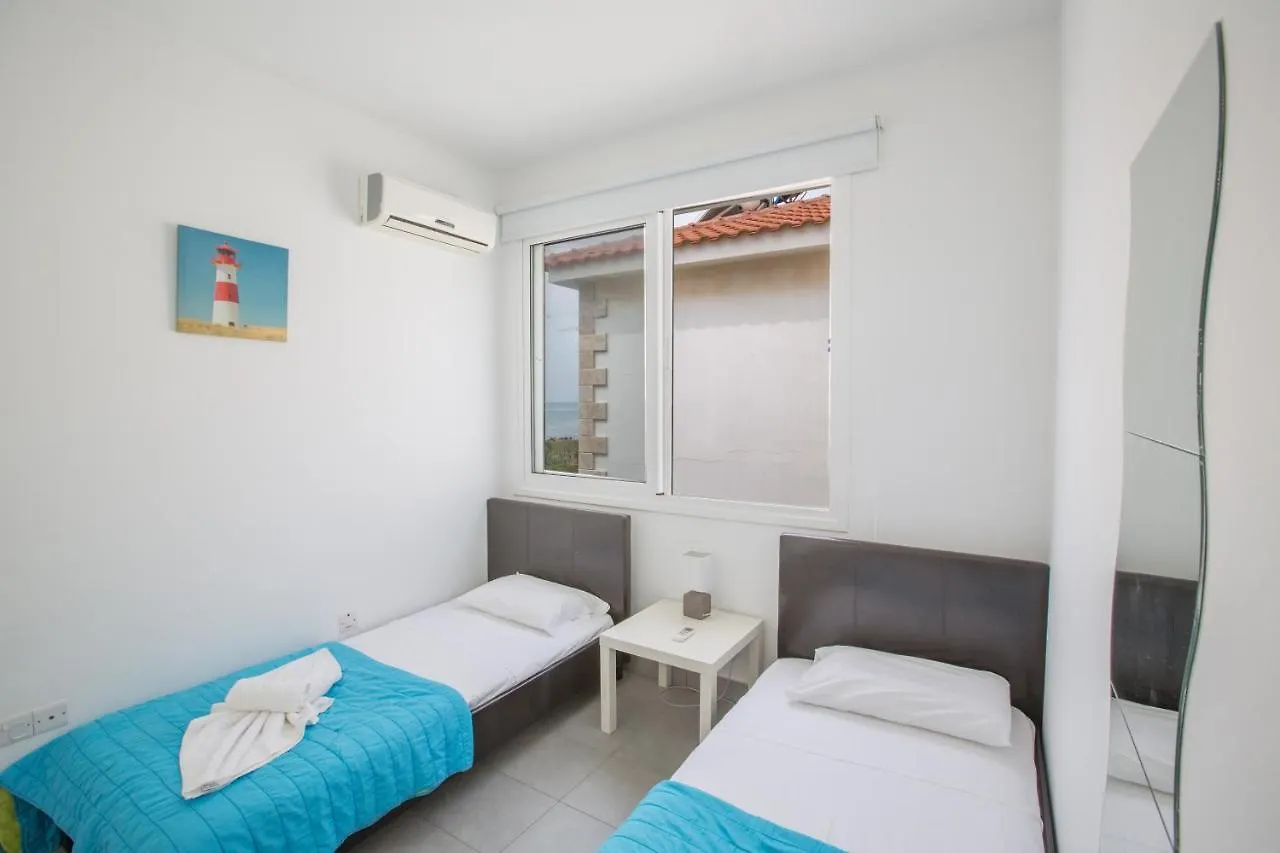Villa Suri, Luxury Seafront Villa Ayia Napa